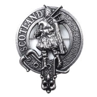 Cap Badge Bagpiper