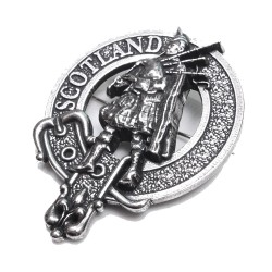 Cap Badge Bagpiper