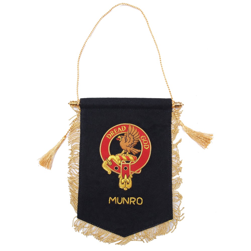 Embroidered Munro Clan Banner