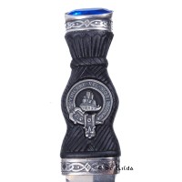 Sgian Dubh - <br>Clan Macneil Crest