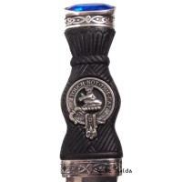 Sgian Dubh - <br>Clan Macgillivray Crest