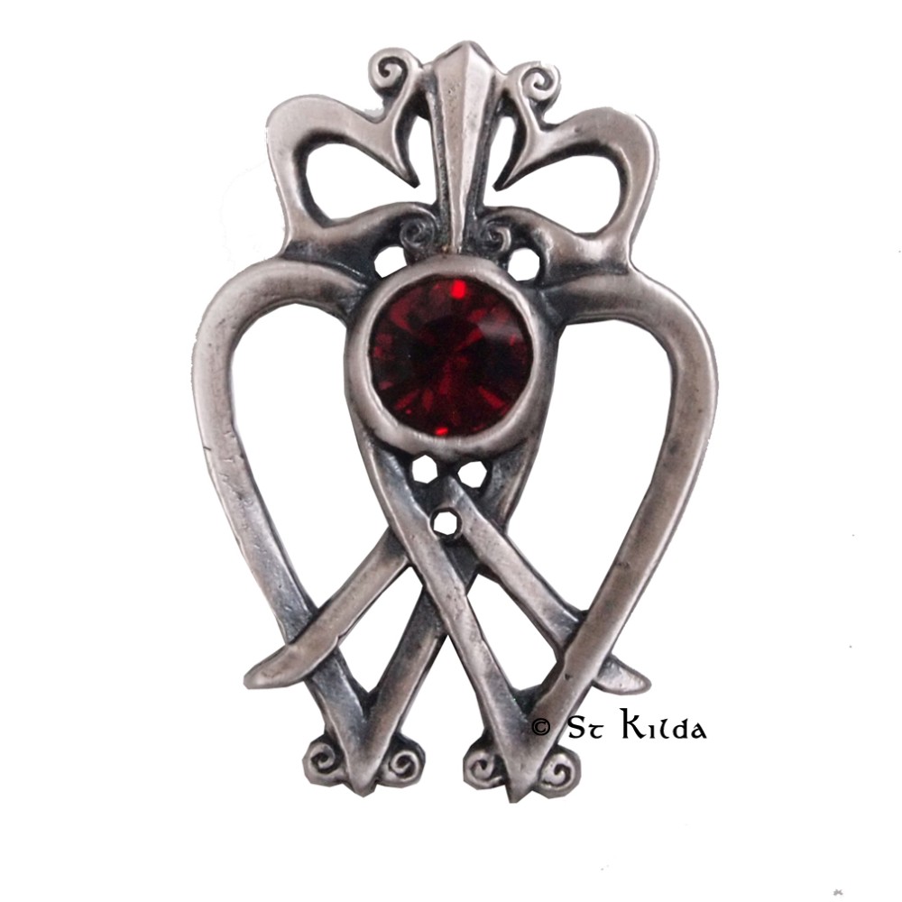 Plain Luckenbooth Brooch with gemstone