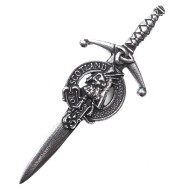 Kilt Pin Bagpiper Crest
