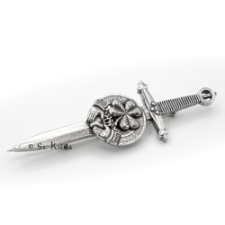 Kilt Pin Irish Shamrock Crest