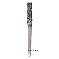 Antique Thistles Kilt Pin
