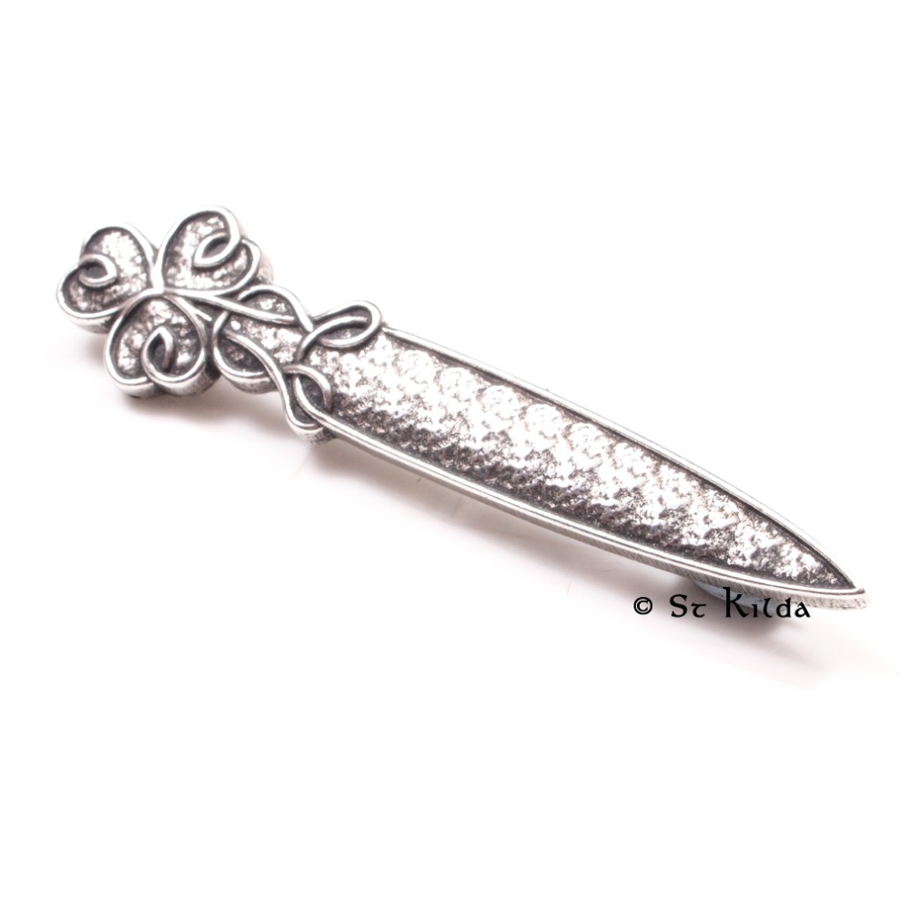 Kilt Pin Shamrock Knot