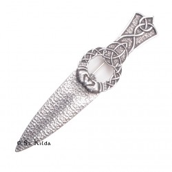 Kilt Pin Claddagh Knot