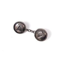 Chain Link with Irish Buttons