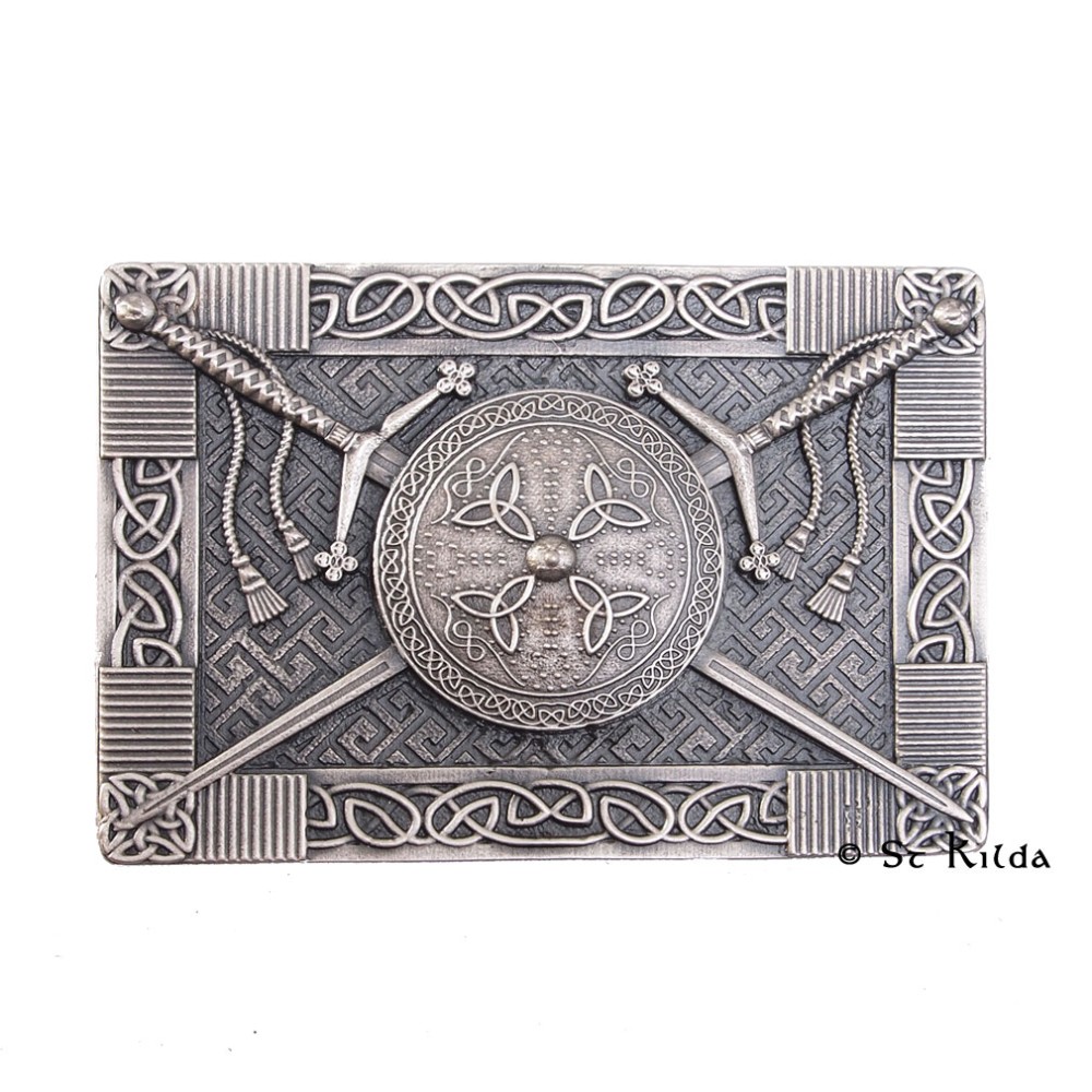 Belt Buckle Claymore and Targe