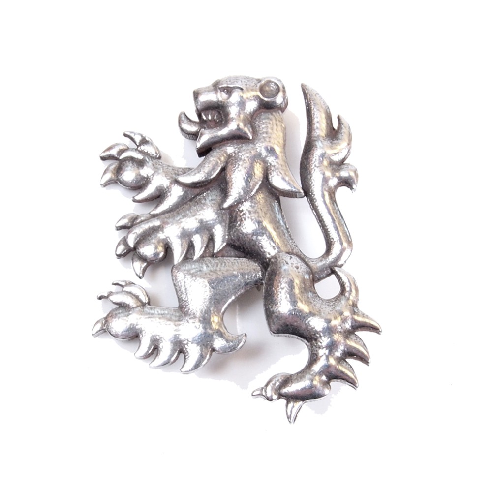 Cap Badge Lion Rampant