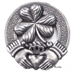 Cap Badge Irish Shamrock