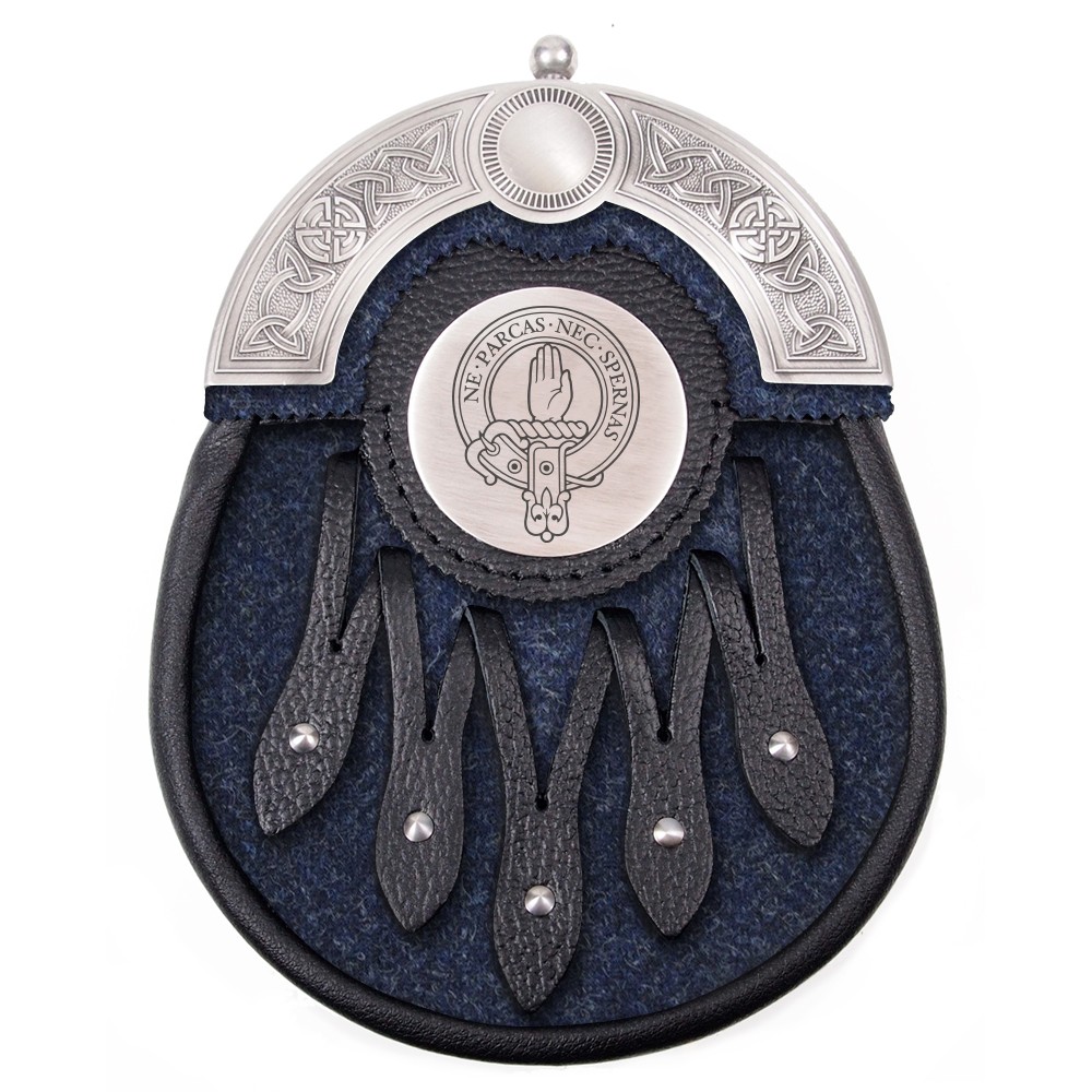 Tweed Sporran with Clan Crest