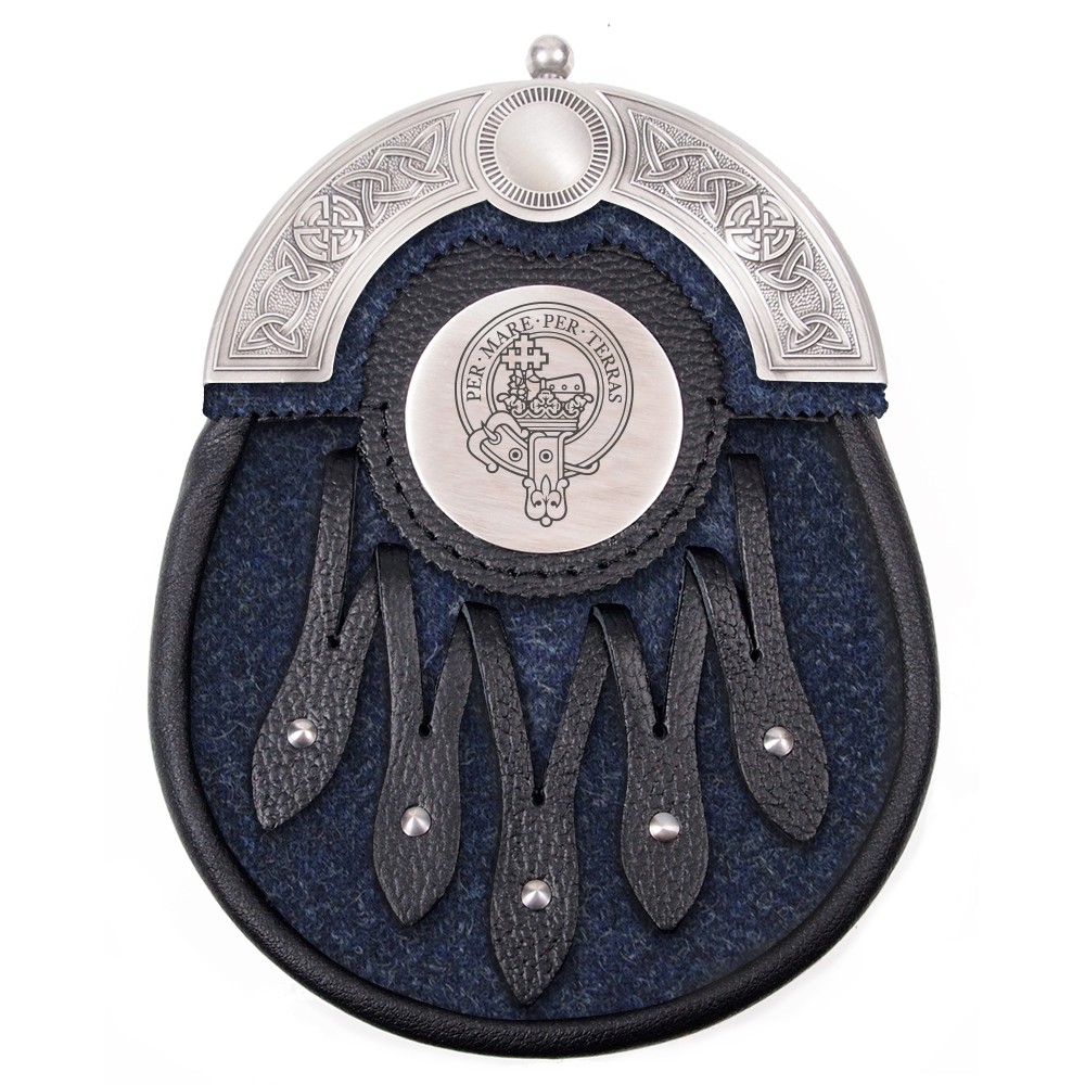 Tweed Sporran with Clan Crest
