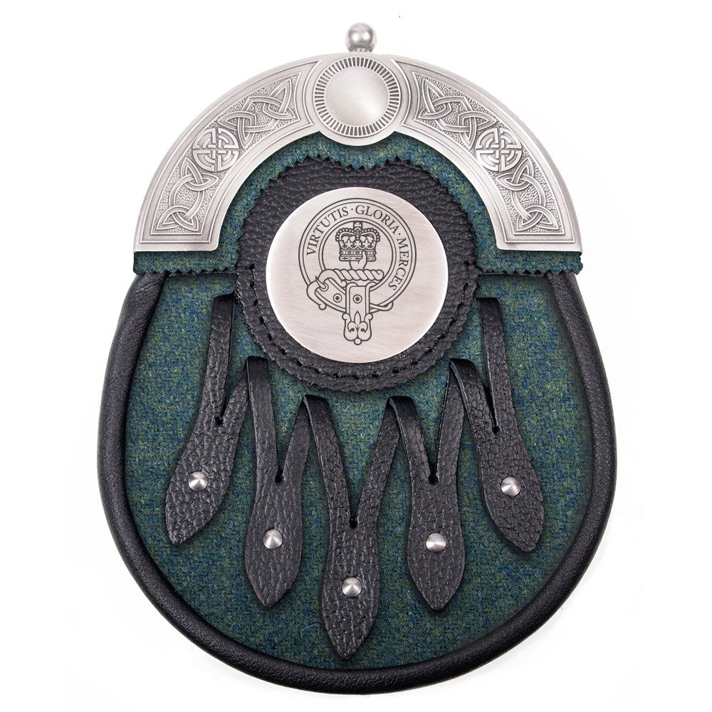 Tweed Sporran with Clan Crest