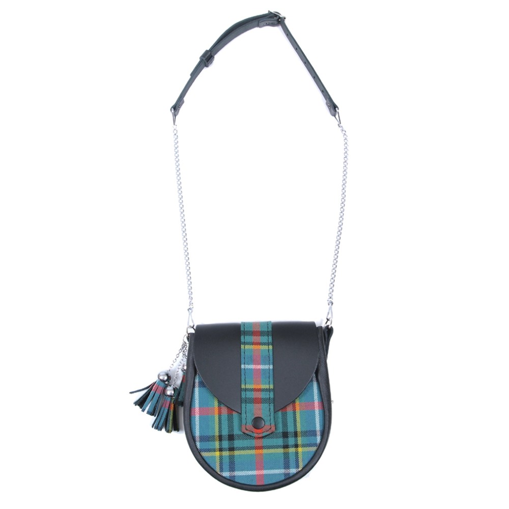 Sporranbag: Tartan Sporran Shoulder Bag / Handbag