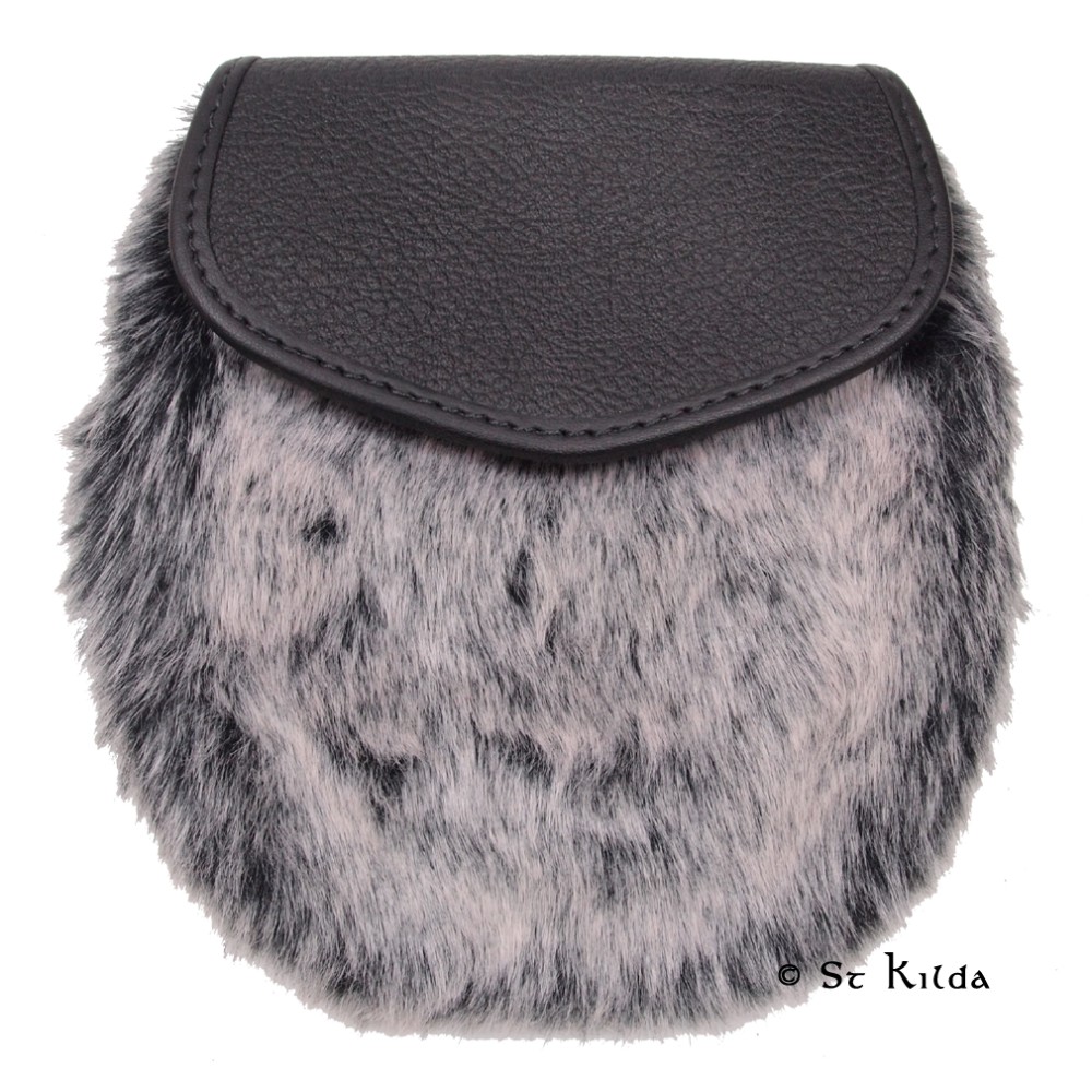 Faux-Fur Day Sporran 