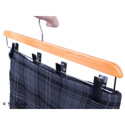 Four Grip Kilt Hanger