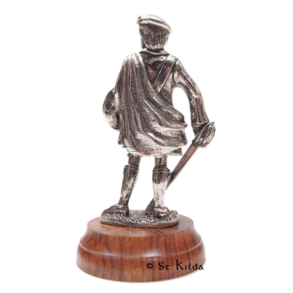 Pipercraft Highland Clansman Figurine 