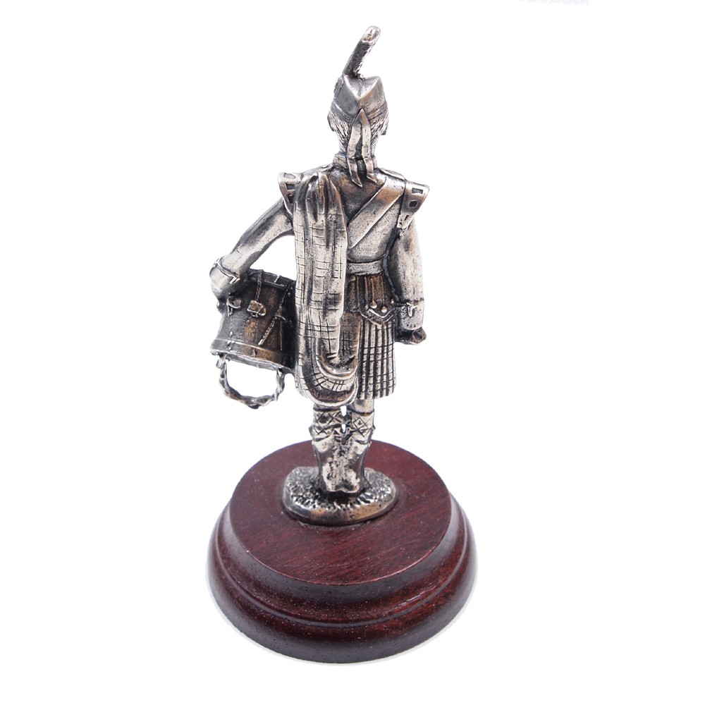 Pipercraft Pipe Band Drummer Figurine 