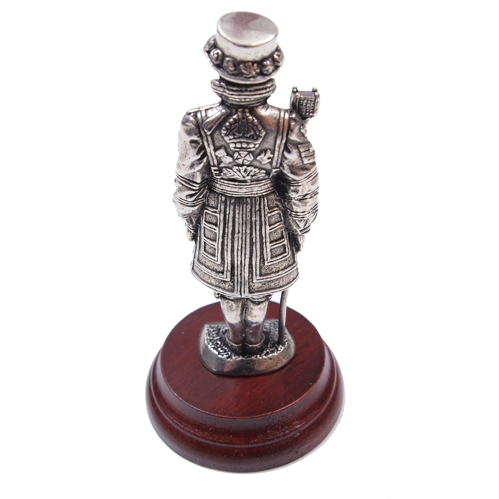 Pipercraft Chief Warder of the Tower Figurine 