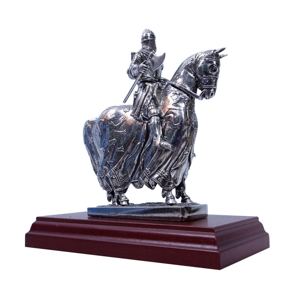 Robert the Bruce on Warhorse Figurine 