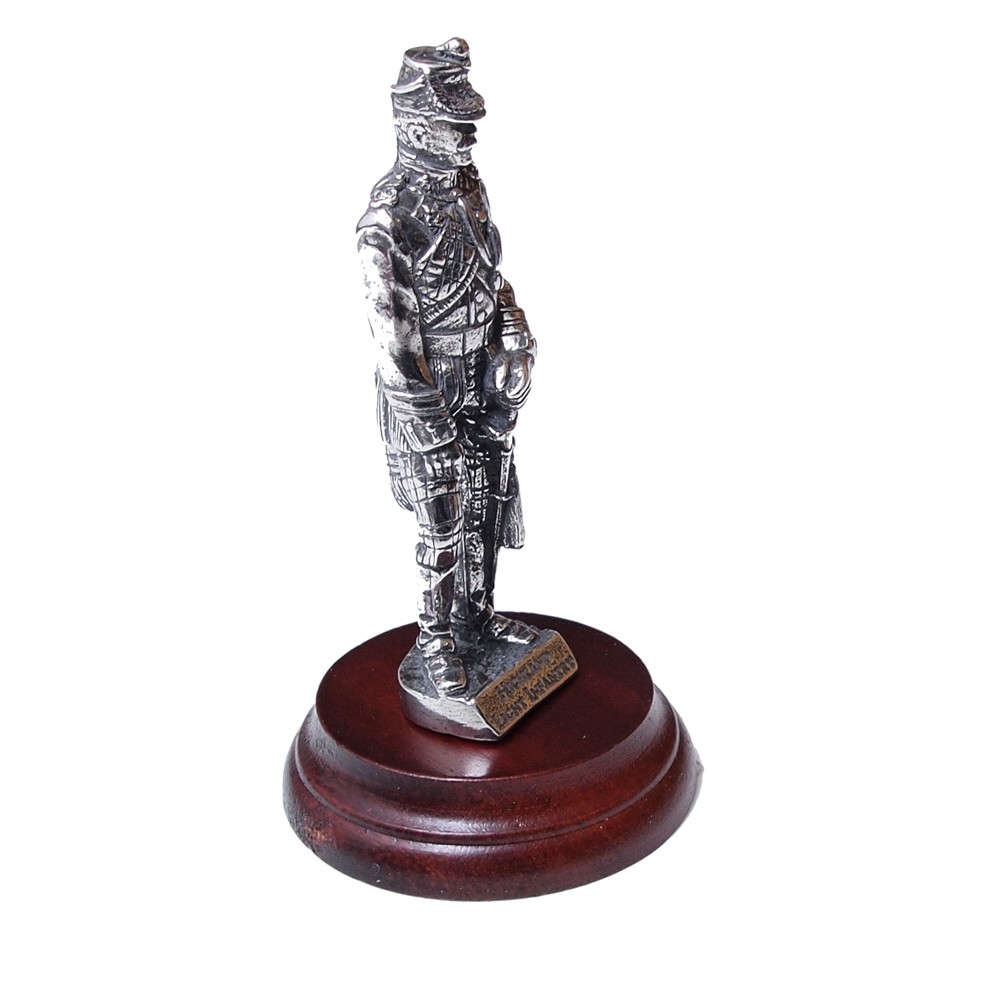 Pipercraft Highland Light Infantry Figurine 